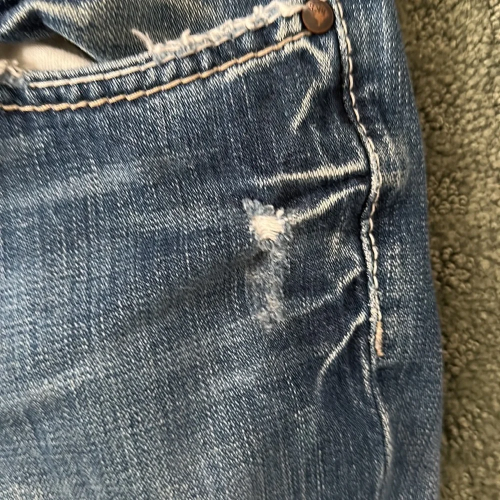 Jean Capris - Picture 4 of 8